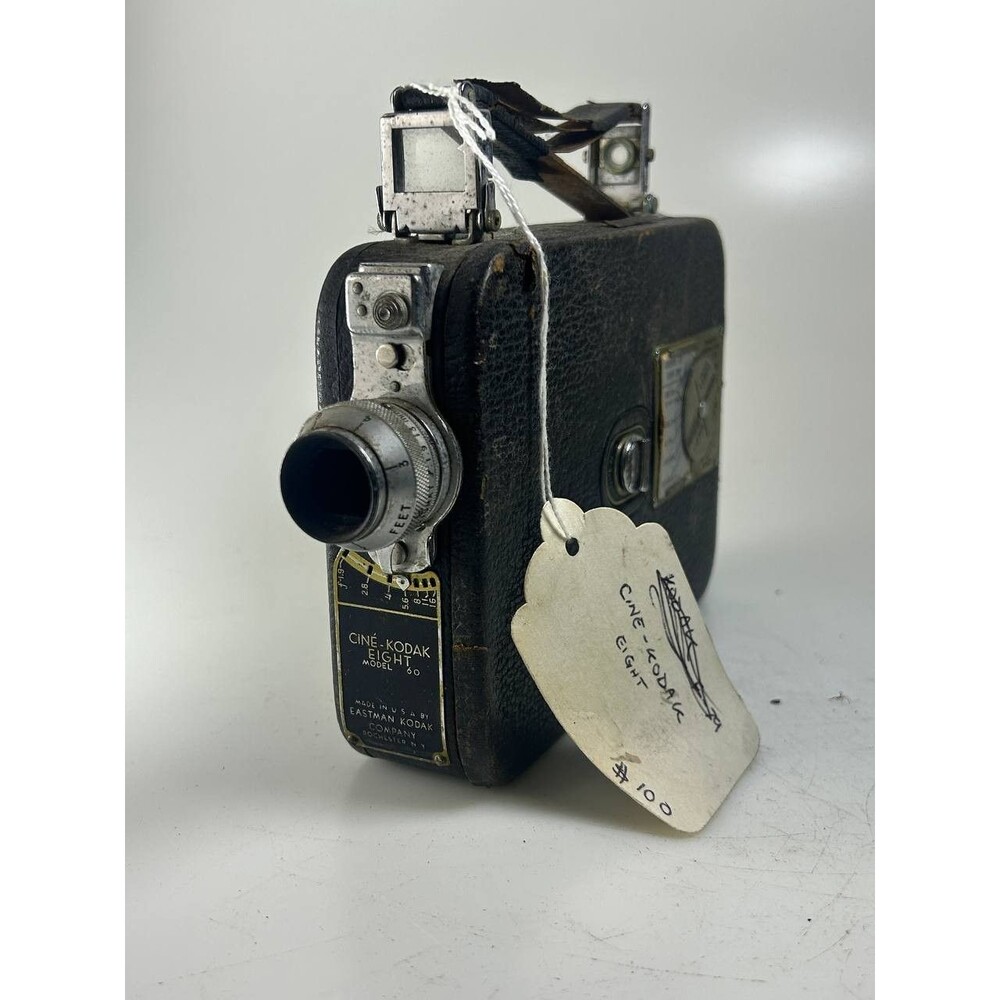 UNTESTED AS IS EastmanKodak Ciné-Kodak Eight Model 60 8mm MovieCamera with f/1.9